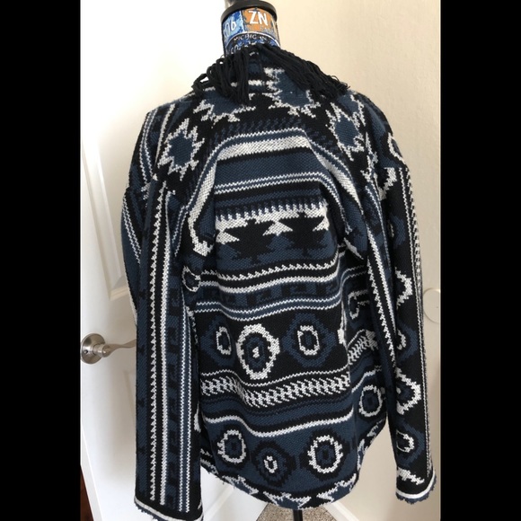 Anthropologie Dolan Cardigan Blue Aztec Print - Picture 4 of 5